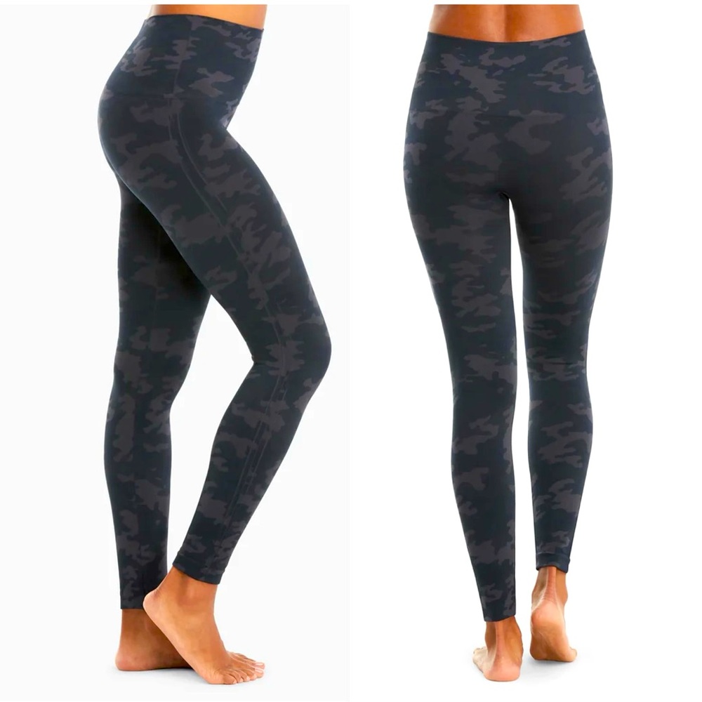 Spanx Look-at-Me-Now Gray Camo Seamless Leggings size S